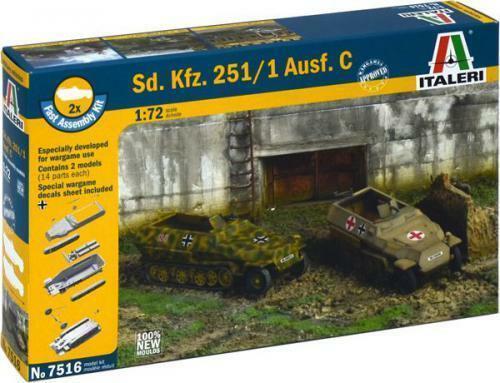 ITALERI 1/72 Scale WW2 German SD KFZ 251/1 AUSF D tank