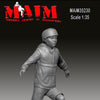 Teenager with Skateboard 1:35 scale resin model kit