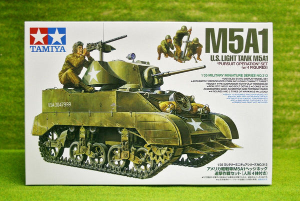 Tamiya 1/35 scale WW2 US American M5A1 with 4 Figures