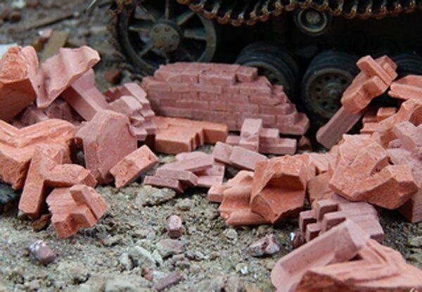 1/35 Scale rubble and brick debris RED