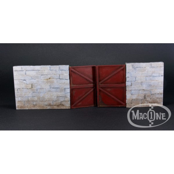 MacOne 1/35 scale resin model kit Concrete blocks wall with door type #2