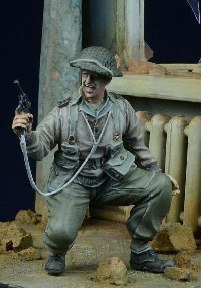 1/35 Scale British/Commonwealth Officer in action 1942-45