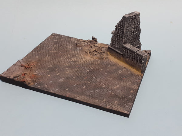 FoG Models 1/35 European House ruin and street diorama base 275mm x 220mm