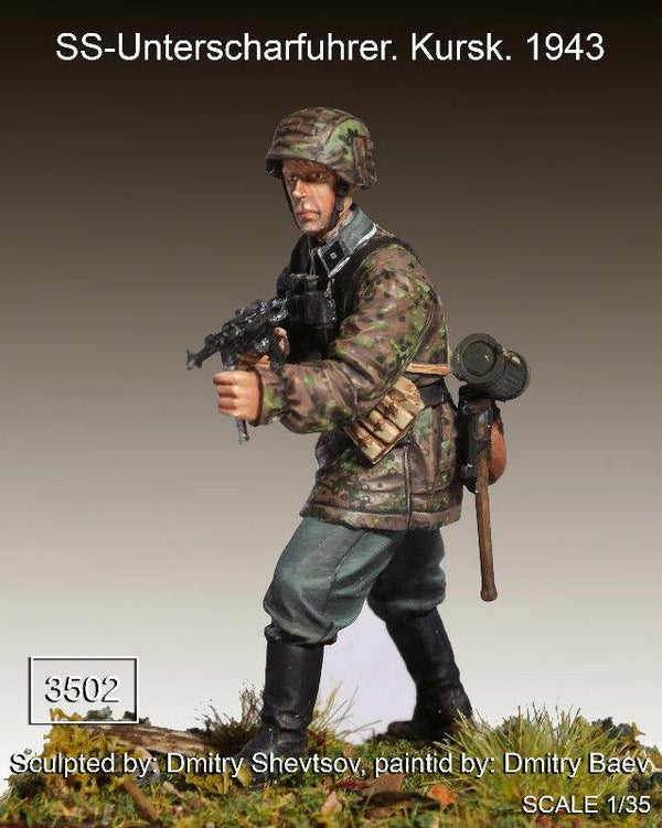 1/35 Scale resin kit WW2 German grenadier. Winter 1944-45