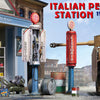 Miniart 1/35 scale ITALIAN PETROL STATION 1930-40s