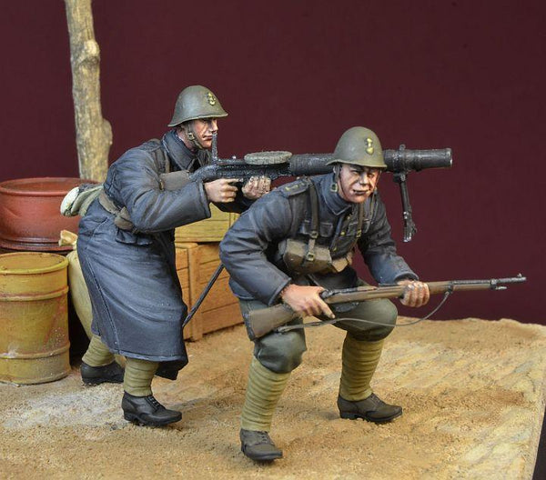 1/35 scale resin figure kit WWII Black Devils 'Lewis gun team' (Dutch Army 1940)