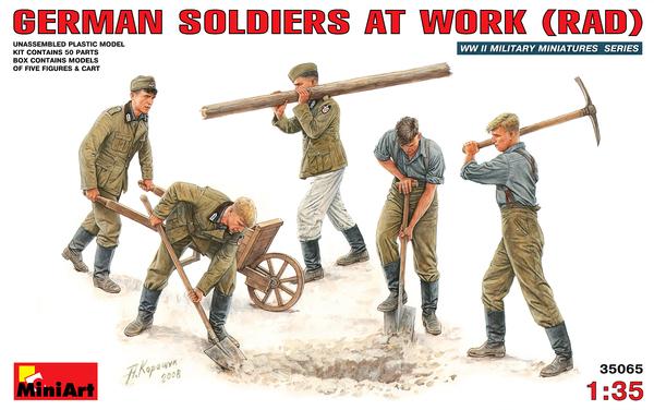 Miniart 1:35 German Soldiers at Work