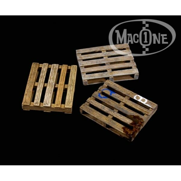 MacOne 1/35 scale resin model kit Pallets
