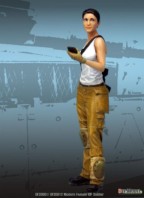 1/35 Scale resin model kit Modern IDF Female soldier 1/35