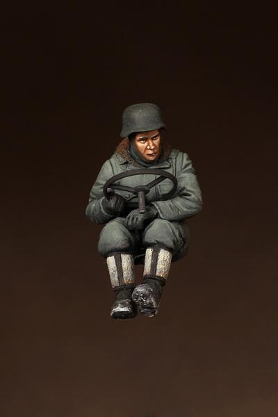 1/35 scale resin figure kit WW2 German WSS driver for SdKfz 10.