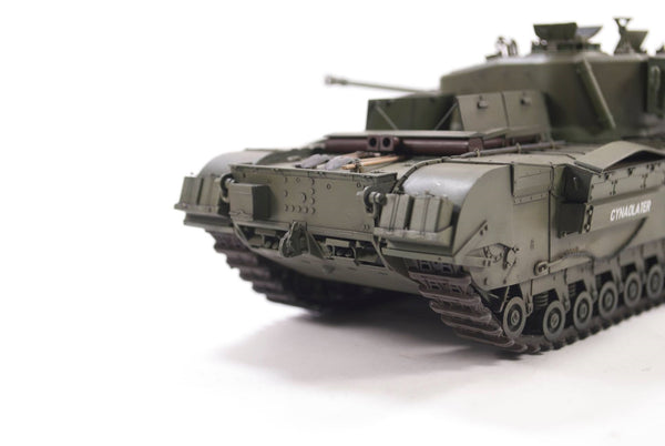 AFV Club 35324 Churchill Mk.VII British Heavy Infantry Tank