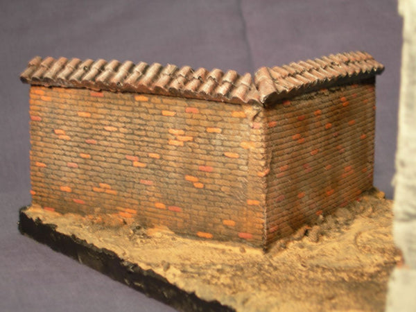 1/35 Scale Tile topped wall corner