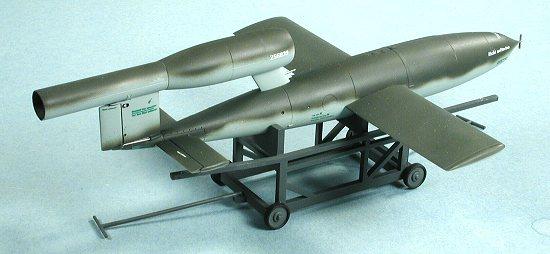 TAMIYA 1/48 AIRCRAFT WW2 German V-1 rocket (FIESELER FI103)
