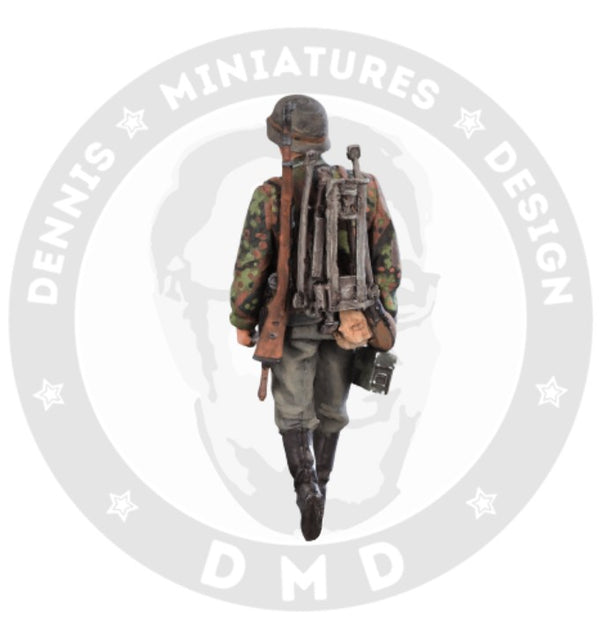 DMD 1/35 scale WW2 German 71th Infantry Div "Die Gluckhafte" Willi