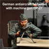 1/35 Scale resin figure WW2 German antiaircraft feldwebel with machine gun DP-27
