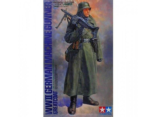 Tamiya 1/16 scale WW2 German Machine Gunner (Greatcoat)