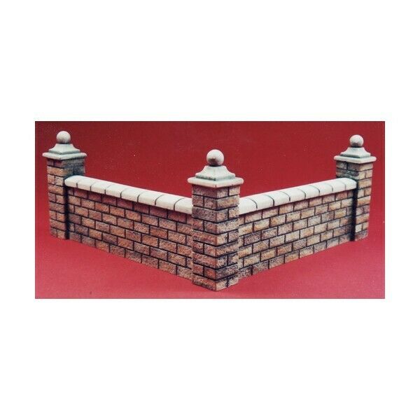 MacOne 1/35 scale resin model kit Little wall with columns