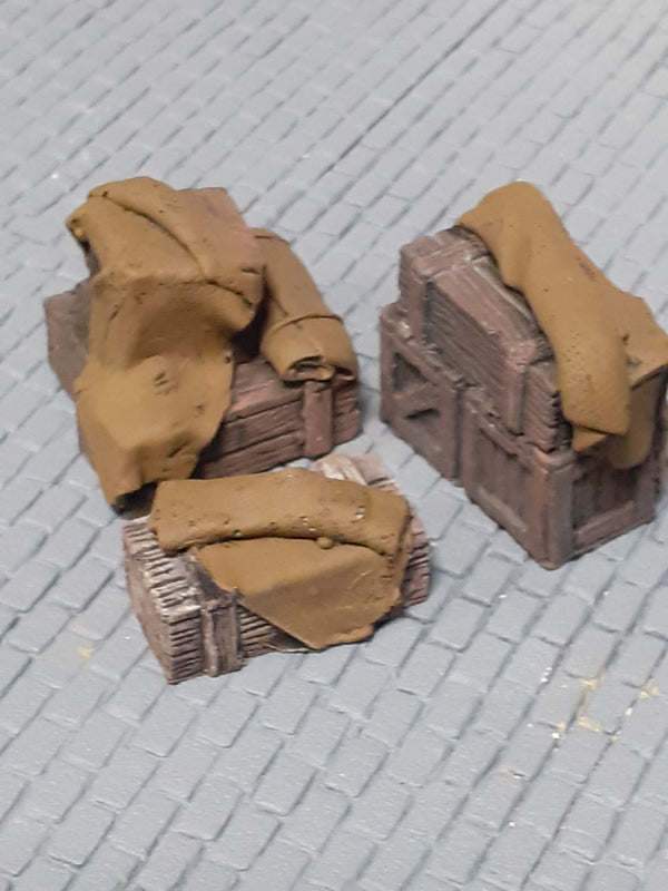 HFS 1/35 Stowage set #3 – WW2 British 'Boxes and tarps' 3 pce set