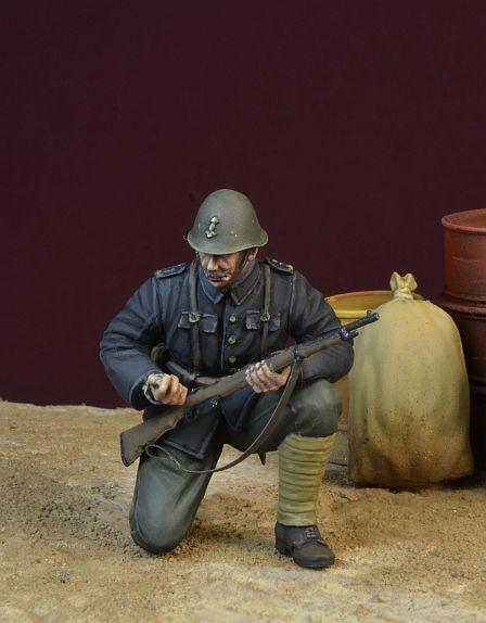 1/35 scale resin figure kit WWII Black Devils Soldier #1 (Dutch Army 1940)
