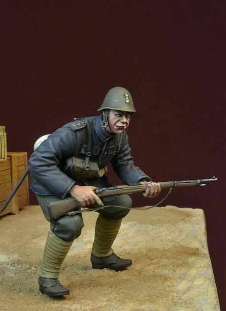 1/35 scale resin figure kit WWII Black Devils Lewis gunner (Dutch Army 1940)
