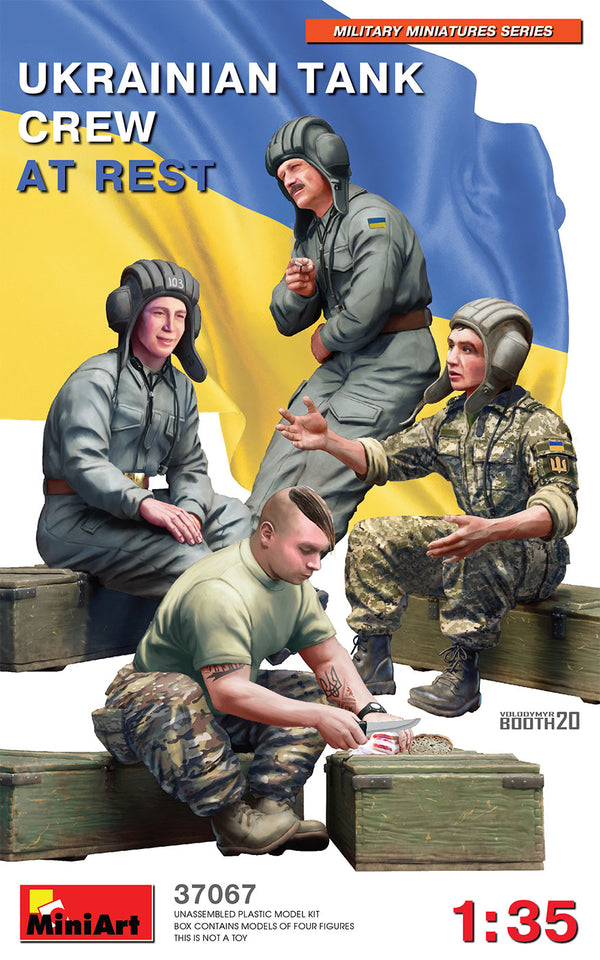 Miniart 1/35 UKRAINIAN TANK CREW AT REST