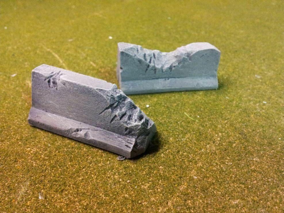FoG Models 1/35 Scale Damaged concrete barriers (2 pcs)