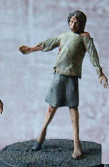 1/35 Scale resin model kit Zombie Female #3