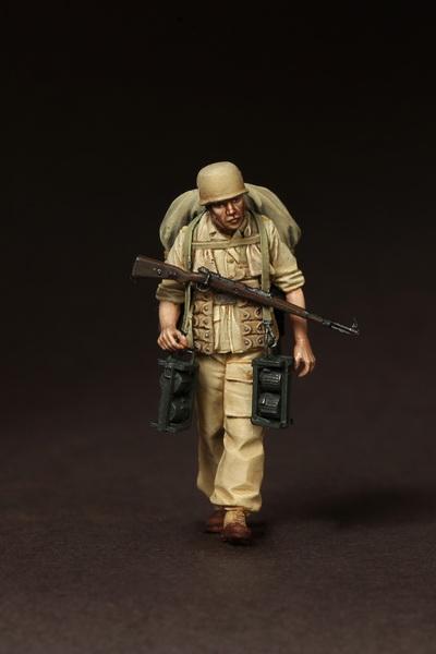 1/35 scale resin model kit WW2 Fallschirmjäger- Brigade Ramcke El Alamein 1942 4
