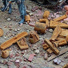 1/35 Scale metal scrap rusty town  70 gram