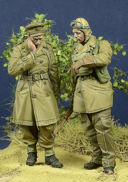 1/35 scale resin model kit WII BEF Officer & Dispatch Rider, France 1940