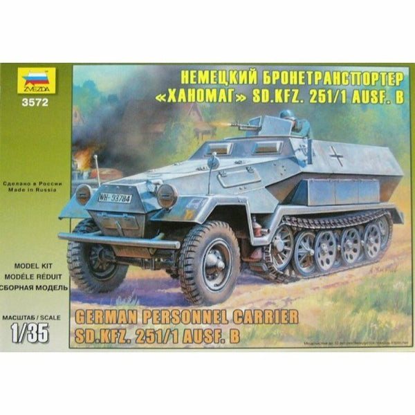 Zvezda 1/35 scale WW2 German Hanomag Sd.Kfz.251/1 Ausf.B