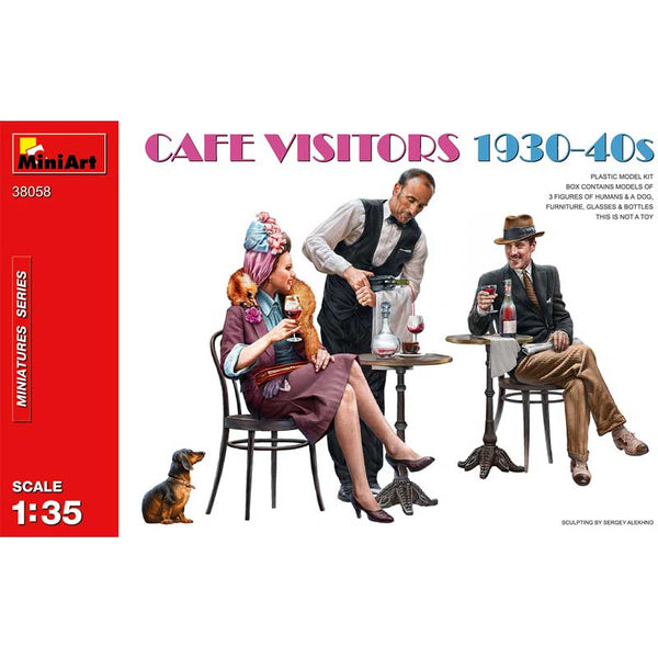 Miniart 1/35 Scale 1940's era Cafe Visitors 1930's-40's Model kit