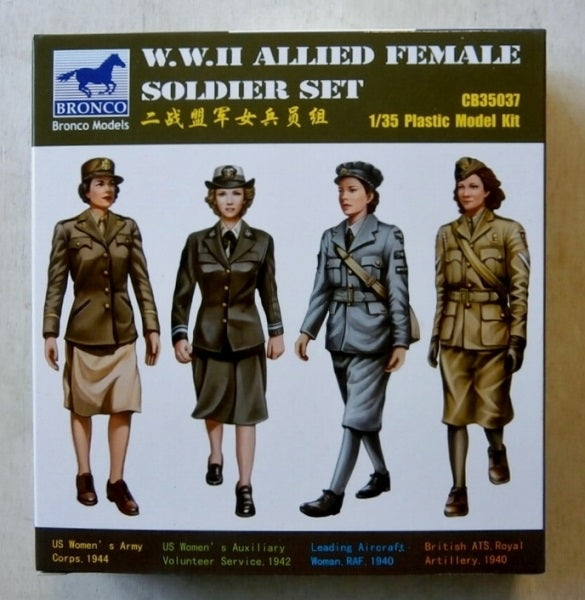 1/35 Scale WWII Allied Female Figure Set.