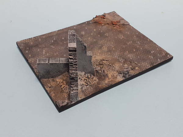 FoG Models 1/35 European House ruin and street diorama base 275mm x 220mm