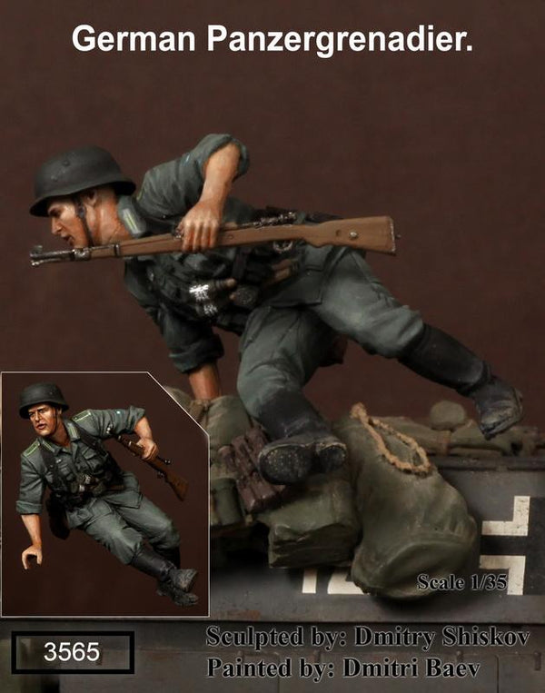 1/35 scale resin model kit WW2 German Panzergrenadier #3