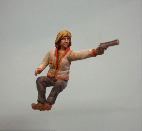 1/35 Scale resin model kit Mary Post apocalyptic survivor Zombie hunter