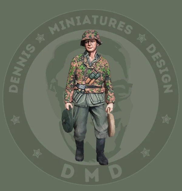 DMD 1/35 scale WW2 German WSS Mine carrier Paul