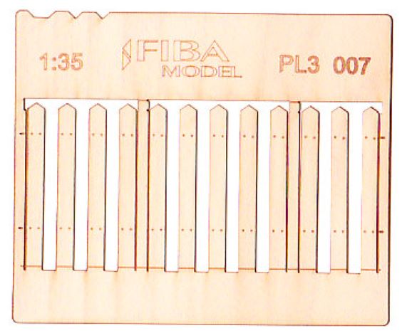 Model Scene - WOODEN FENCES 1:35 Stockade fence boards - standard size