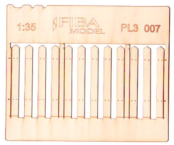 Model Scene - WOODEN FENCES 1:35 Stockade fence boards - standard size