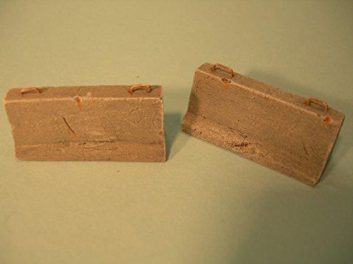 FoG Models 1/35 Scale Small concrete Jersey barriers (4 pce)
