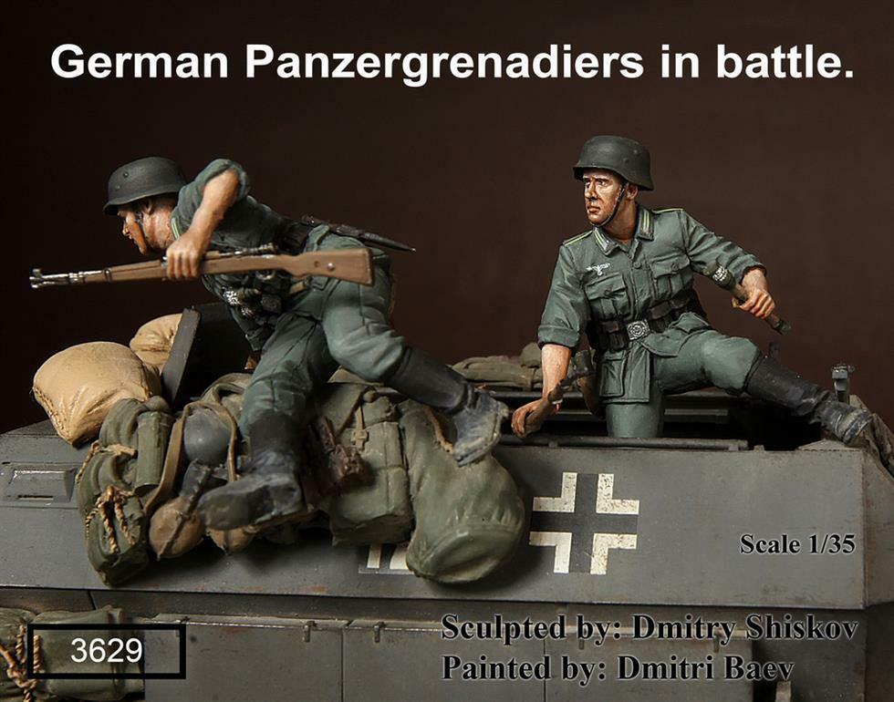 1/35 scale resin model kit WW2 German Panzergrenadiers in battle. 2 Figs