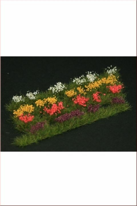 1/35 Scale Greenline Wild Flower strips - 8 pcs. Flower strips in a wild mix - length 100mm each, height approx. 6mm