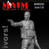 1/35 Scale Resin kit Zombie Survivor with Shotgun and colt Zombie Wars -