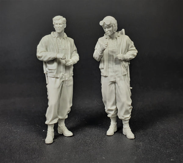 1/35 scale resin figure kit WW2 After battle US tankers set
