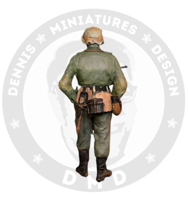 DMD 1/35 scale WW2 German 71th Infantry Div "Die Gluckhafte" Friederich