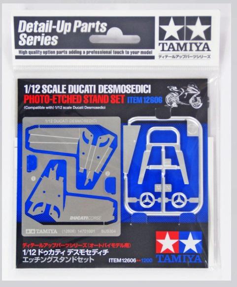 Tamiya 1/12 Ducati Desmosedici stand # 12606