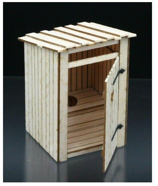 1/35 scale laser cut wood model "Out house / Latrine"