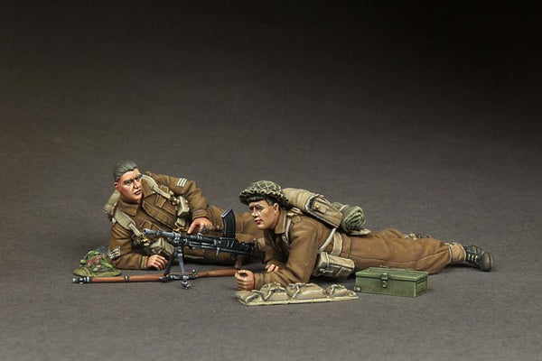 SOGA WW2 Sergeant and Machine gunner British infantry at rest. model kit 1/35 scale