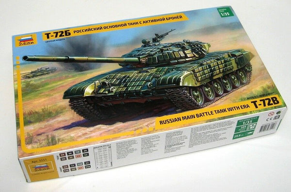 Zvezda 1/35 scale RUSSIAN MAIN BATTLE TANK T-72B