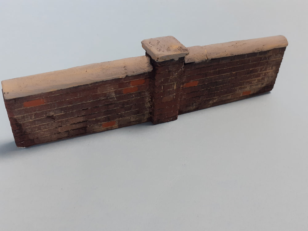 FoG Models 1/35 scale Brick garden wall Straight 145mm x 40mm